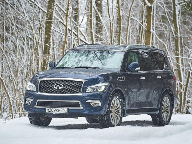 Infiniti QX80 фото