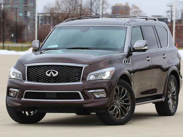 Infiniti QX80 фото