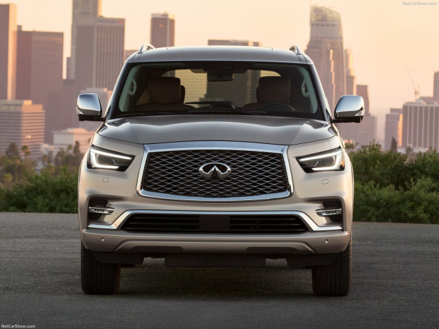 Infiniti QX80 фото