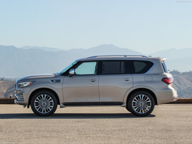 Infiniti QX80 фото