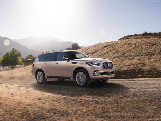 Infiniti QX80 фото