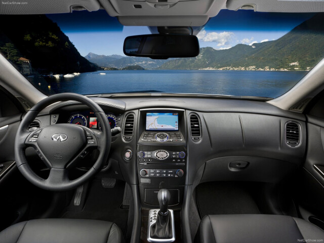 Infiniti EX фото