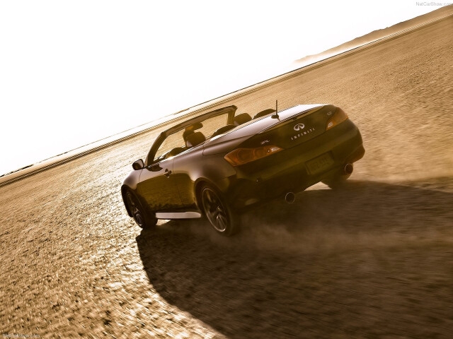 Infiniti G фото