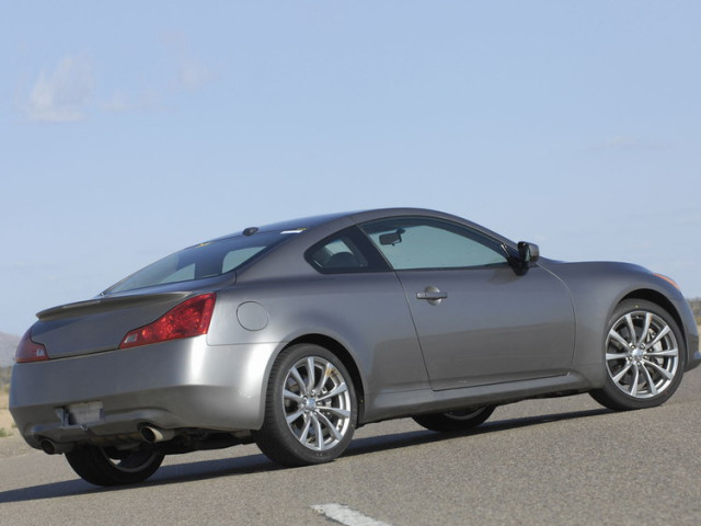 Infiniti G37 Coupe фото