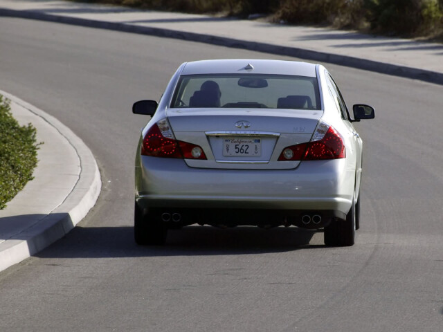 Infiniti M фото
