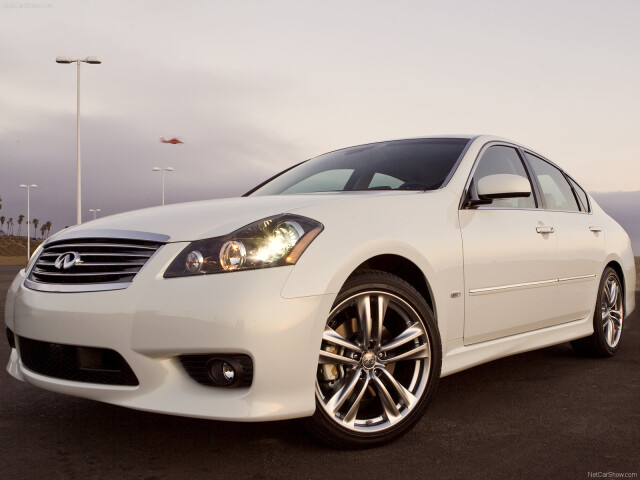 Infiniti M фото