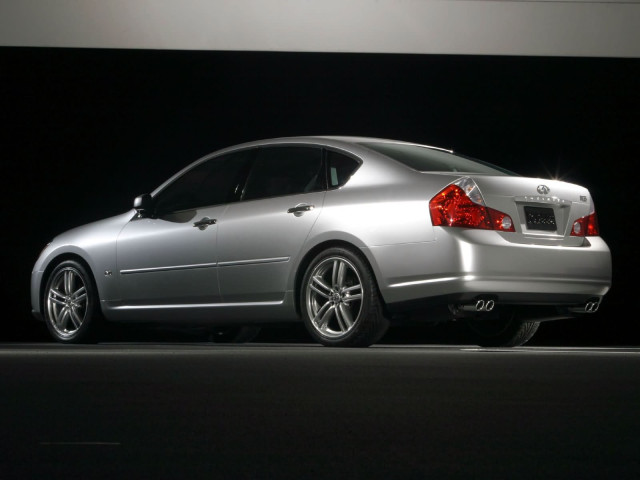 Infiniti M35 фото