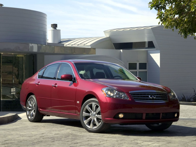 Infiniti M35x фото