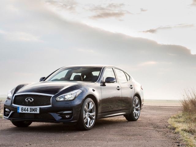 Infiniti Q70 фото