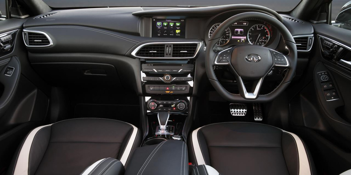 Infiniti Q30 фото 174620