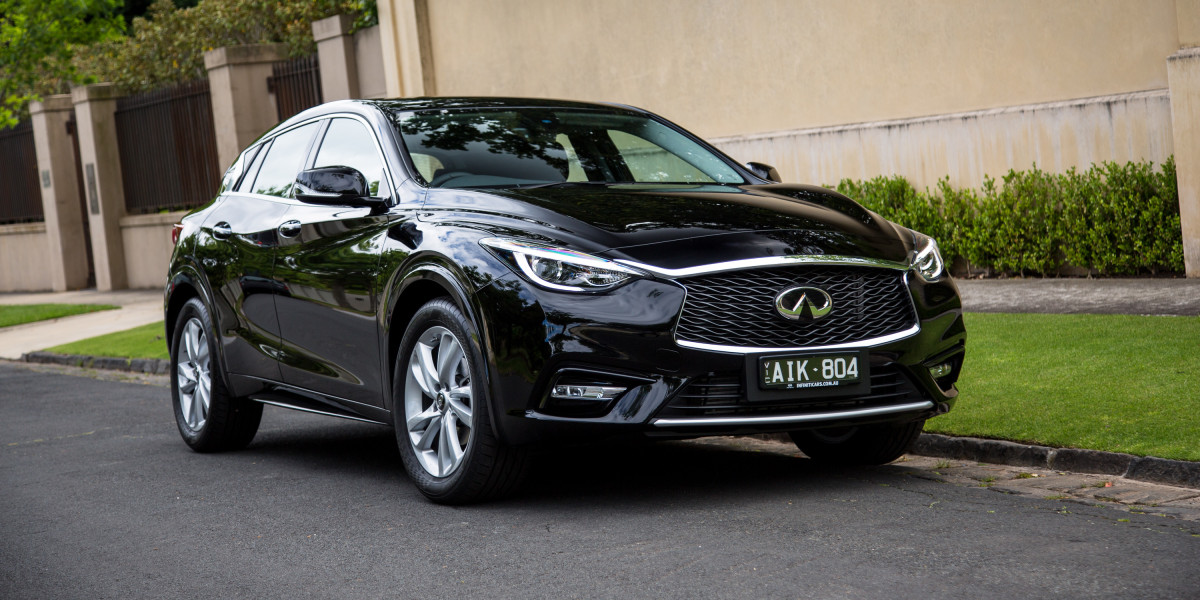 Infiniti Q30 фото 181261