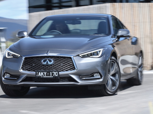 Infiniti Q60 фото