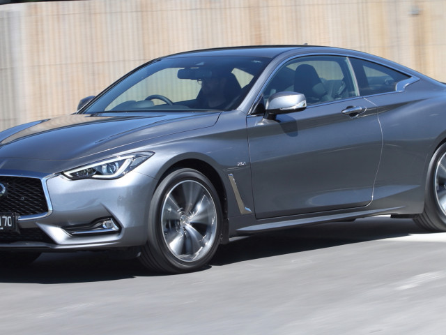 Infiniti Q60 фото