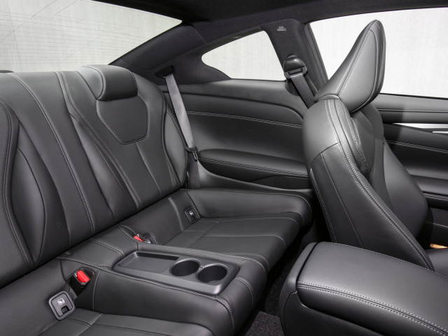 Infiniti Q60 фото