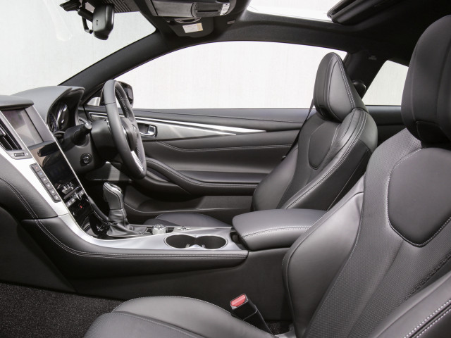 Infiniti Q60 фото