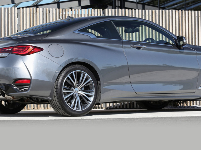 Infiniti Q60 фото