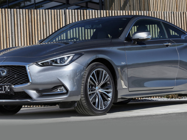 Infiniti Q60 фото