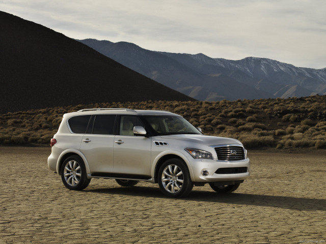 Infiniti QX фото