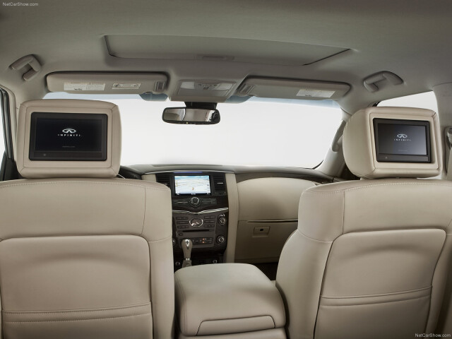 Infiniti QX56 фото