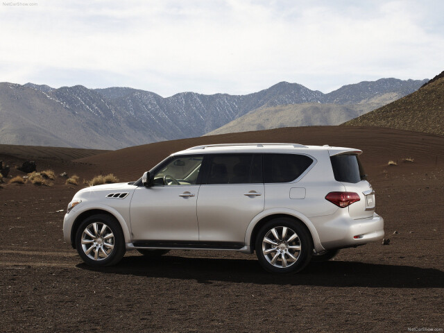 Infiniti QX56 фото