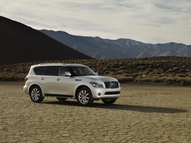 Infiniti QX56 фото