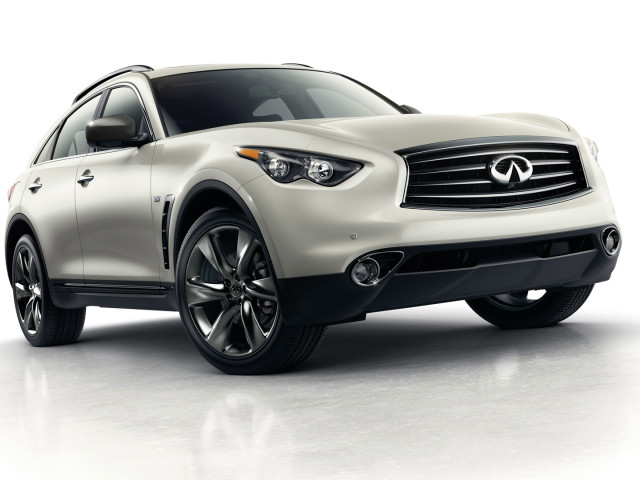 Infiniti QX70 фото