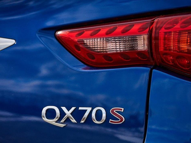 Infiniti QX70 фото