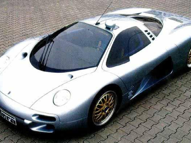 Isdera Commendatore 112i фото