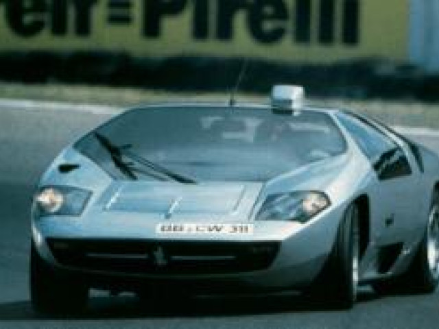 Isdera Imperator 108i фото