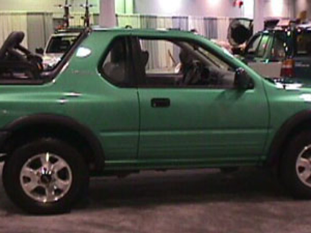 Isuzu Amigo фото