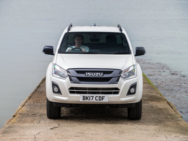 Isuzu D-Max фото