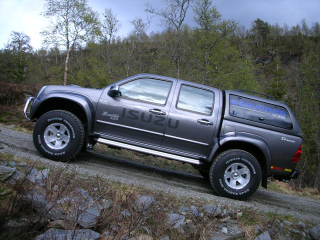 Isuzu D-Max фото