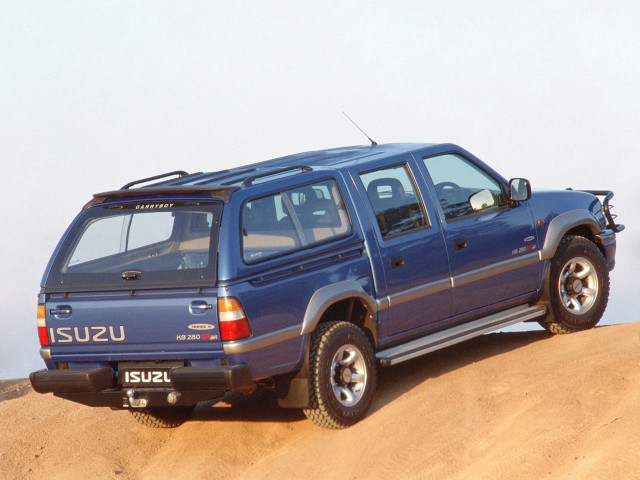 Isuzu KB фото