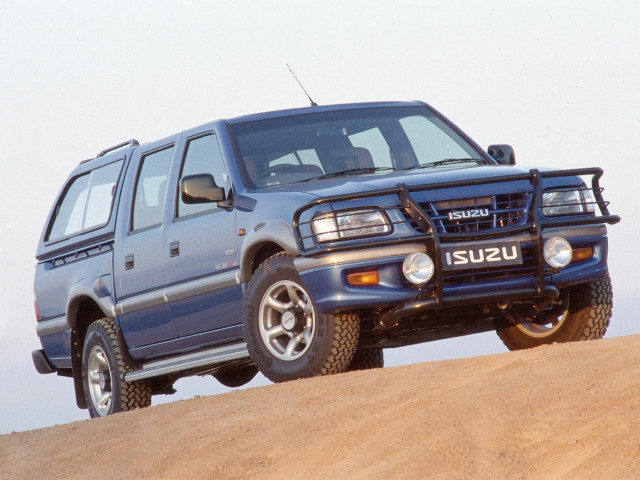 Isuzu KB фото