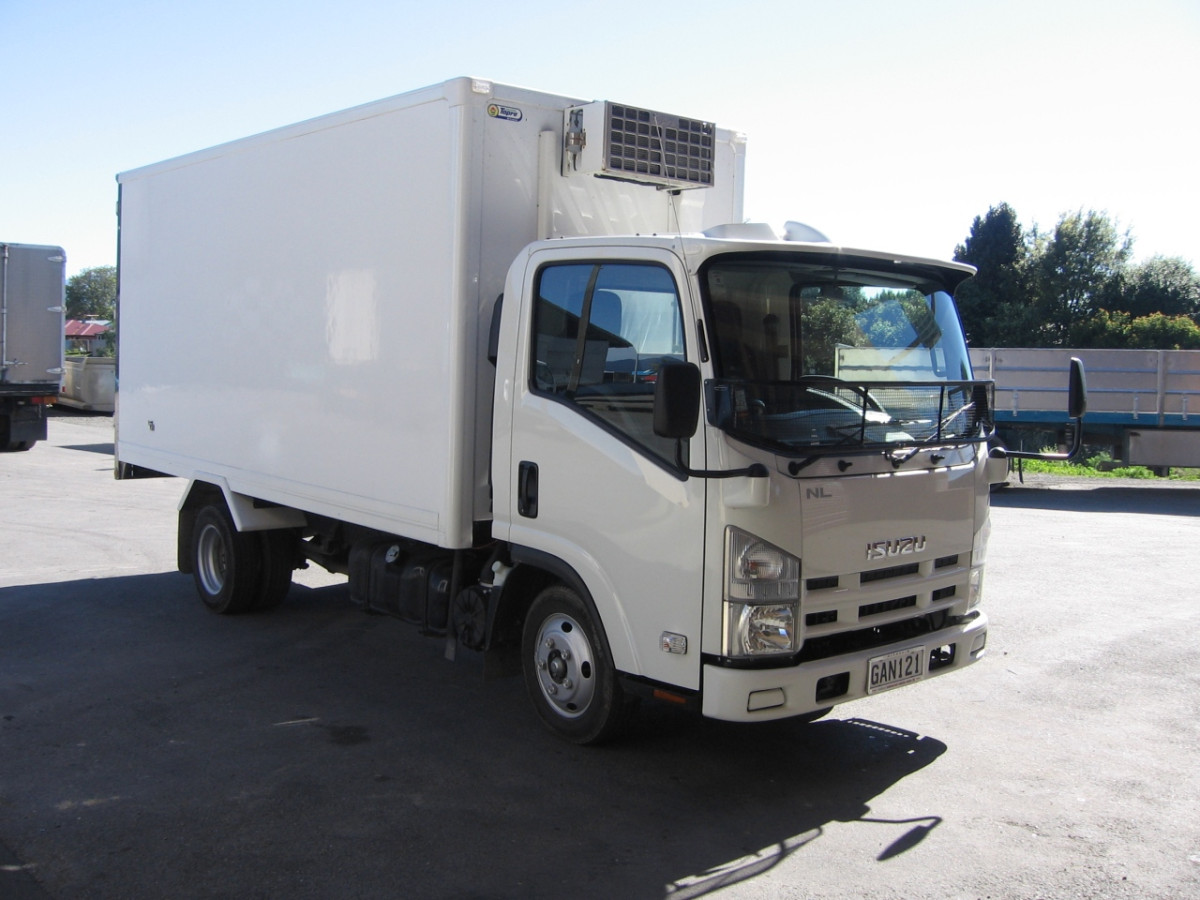 Isuzu NQR71P фото 110631