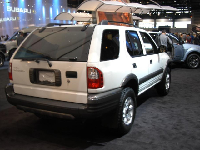 Isuzu Rodeo фото