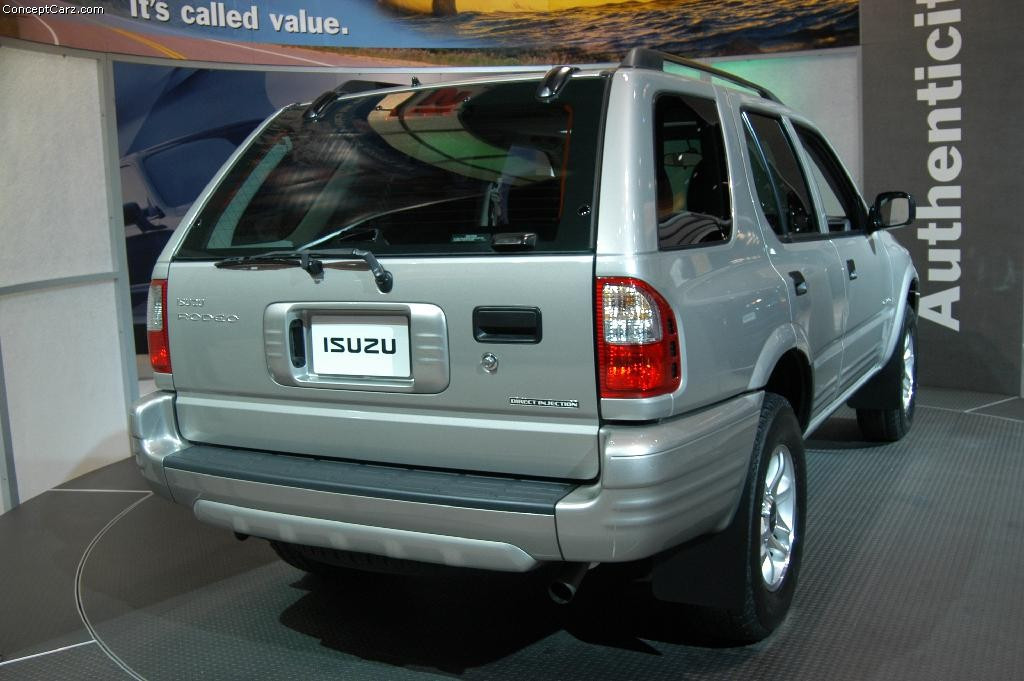 Isuzu Rodeo фото 23302