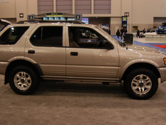 Isuzu Rodeo фото