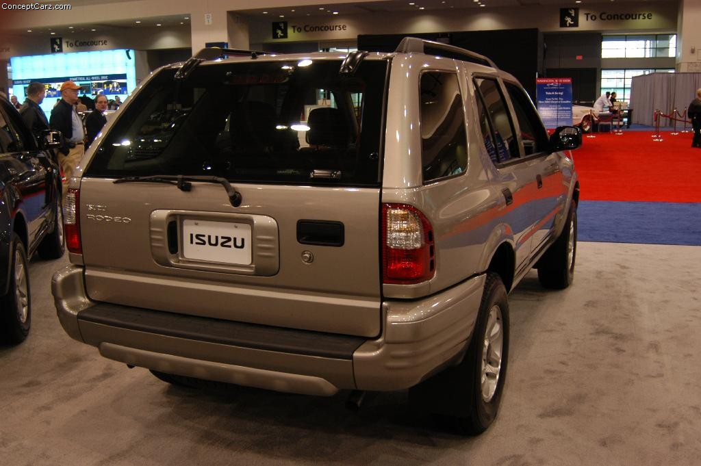 Isuzu Rodeo фото 23306