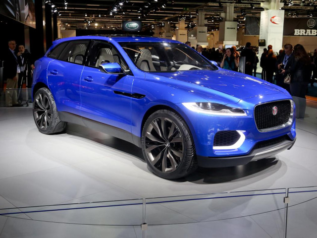 Jaguar C-X17  фото