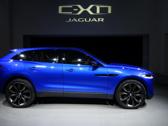 Jaguar C-X17  фото