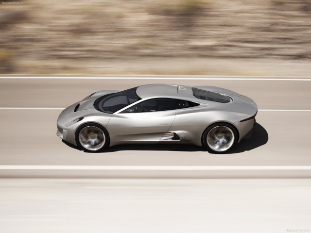 Jaguar C-X75 фото