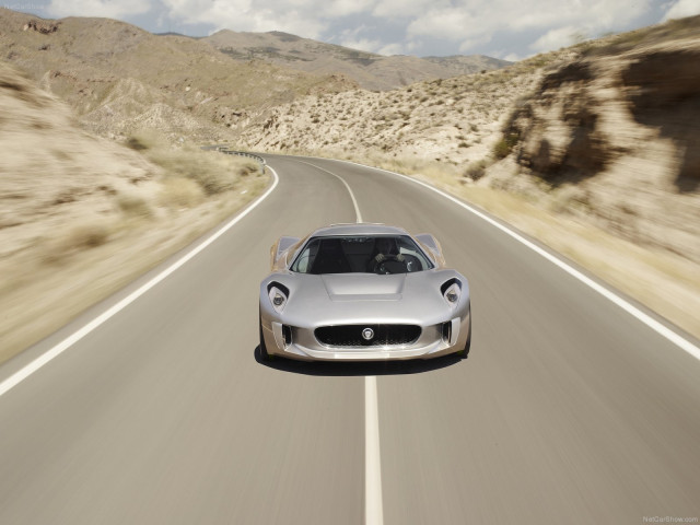 Jaguar C-X75 фото