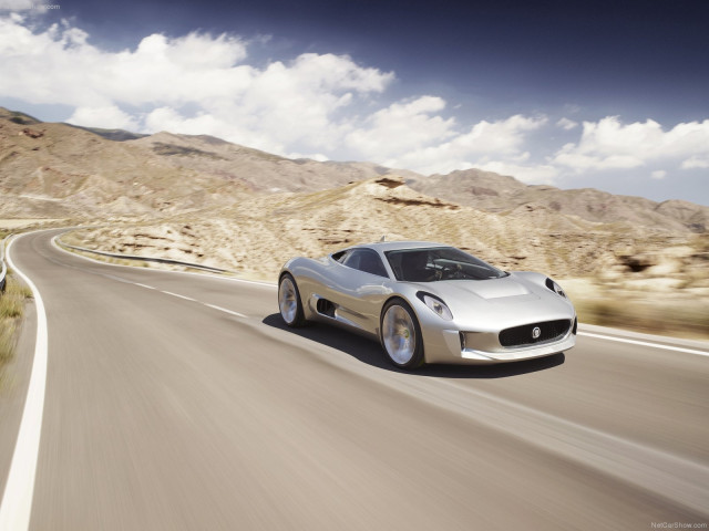 Jaguar C-X75 фото