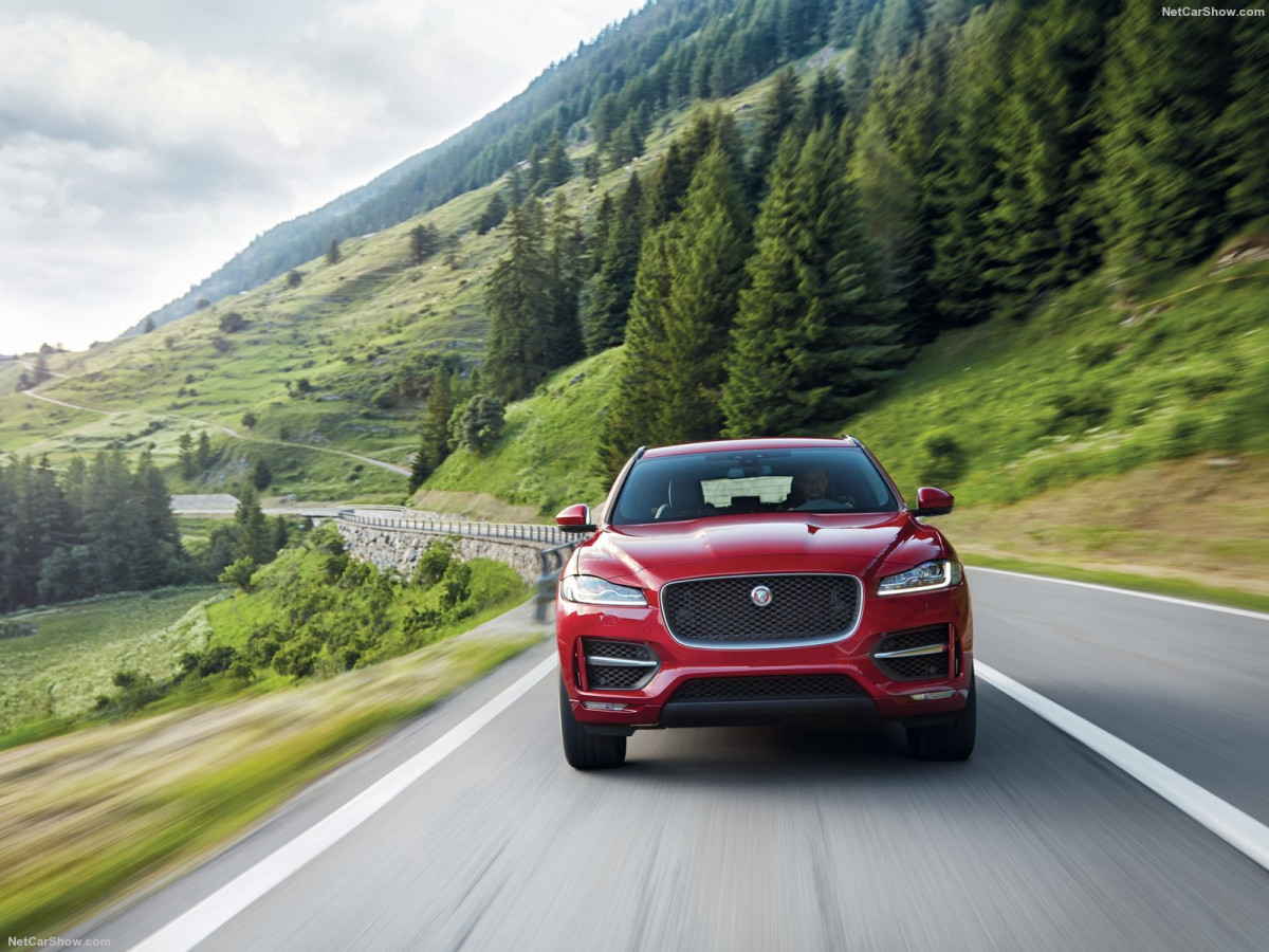 Jaguar F-Pace фото 156960