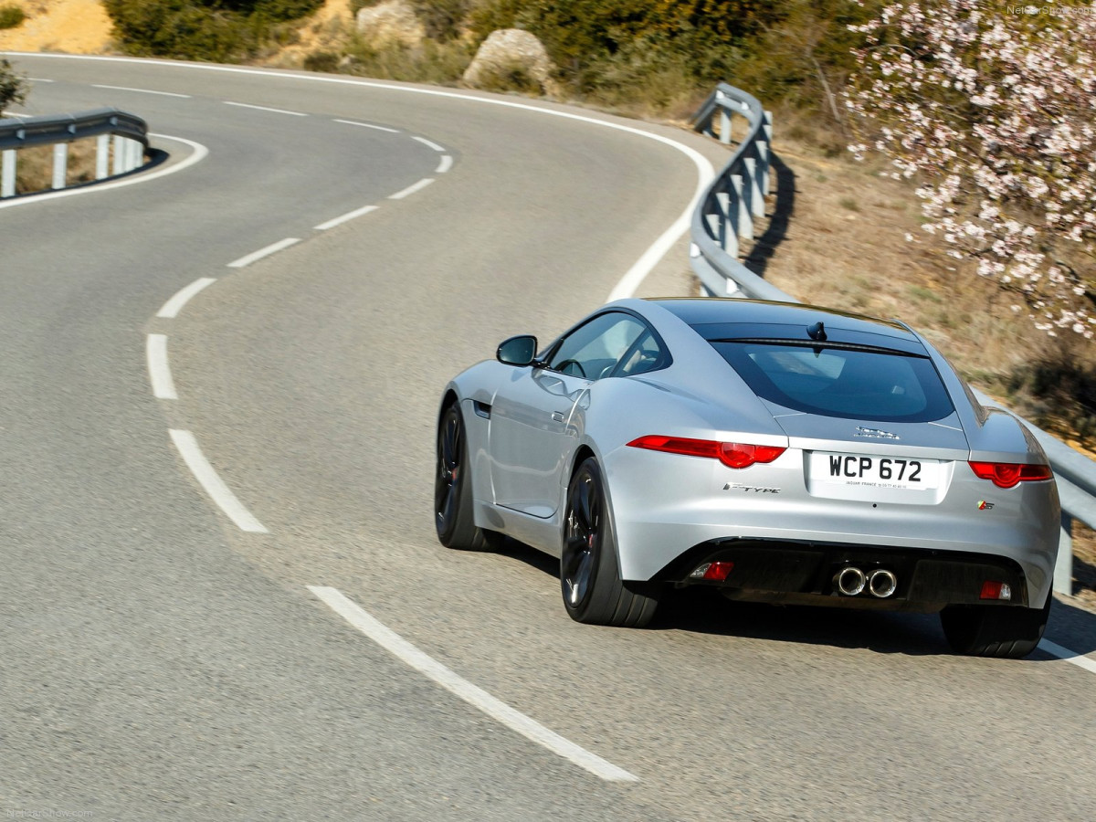 Jaguar F-Type Coupe фото 121246