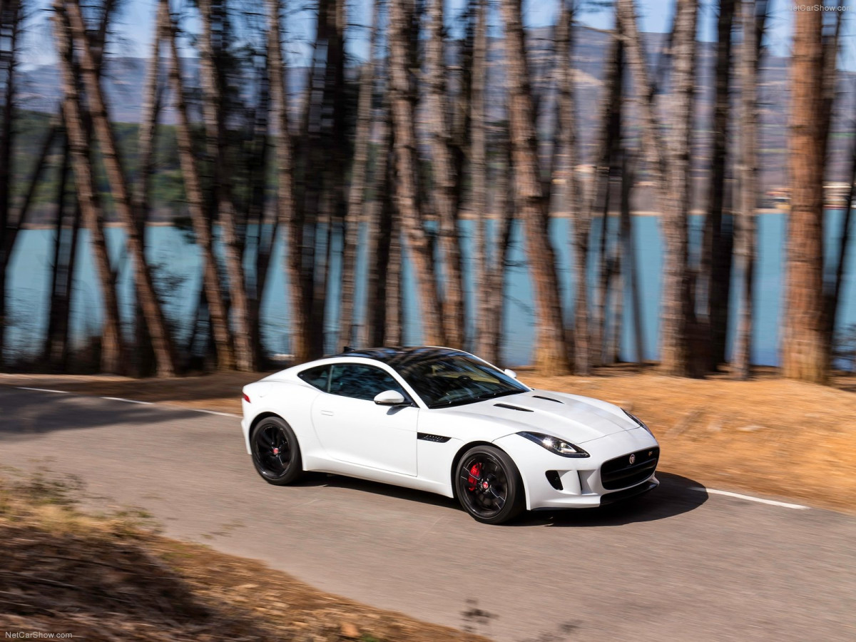 Jaguar F-Type Coupe фото 121301