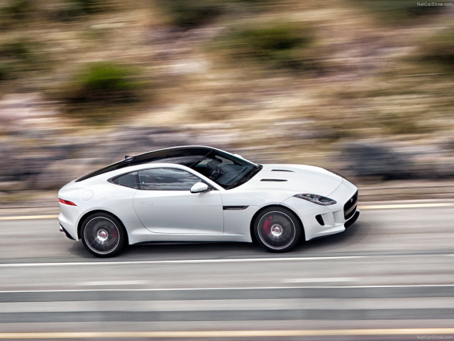 Jaguar F-Type R фото