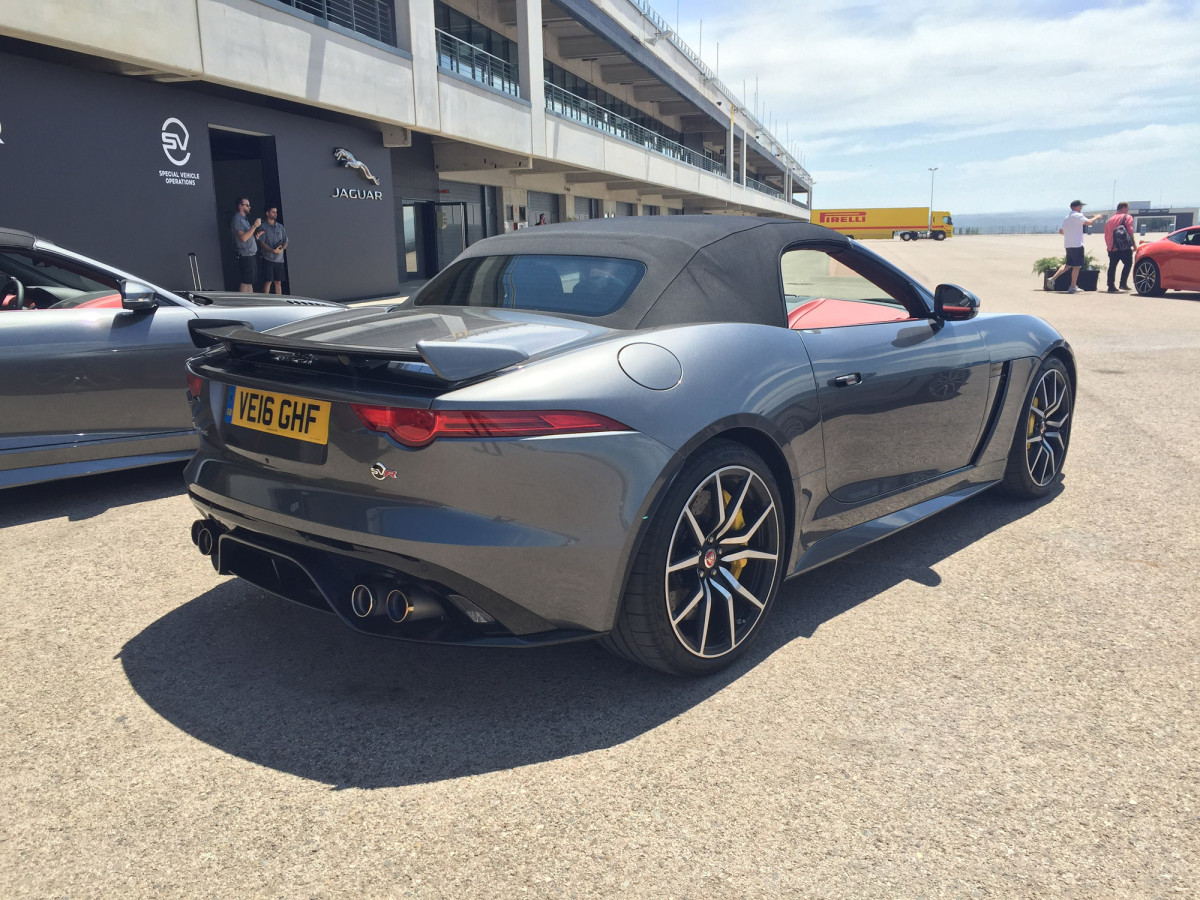 Jaguar F-Type SVR фото 171985