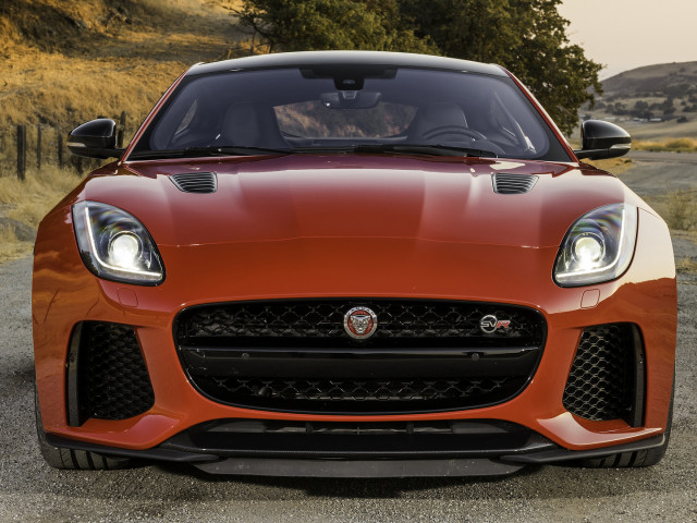 Jaguar F-Type SVR фото